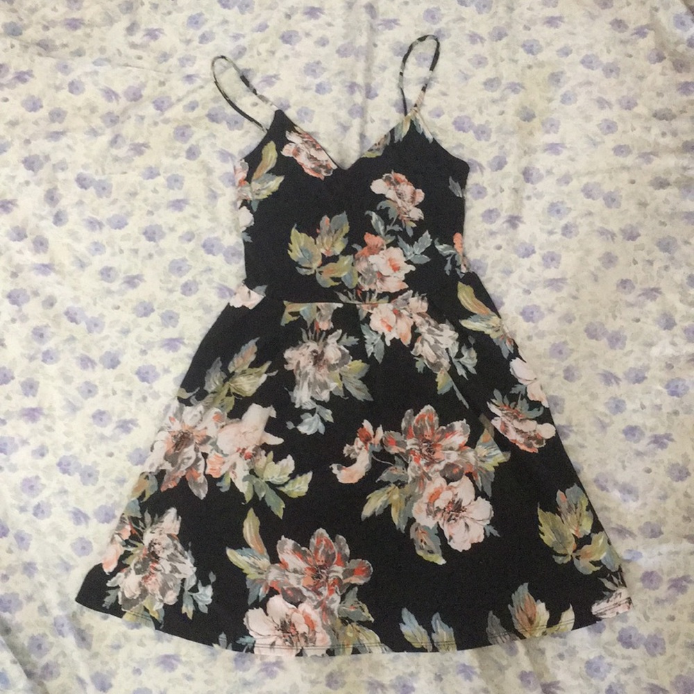 Soprano Floral Dress